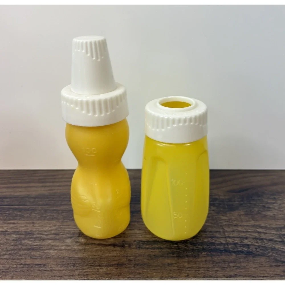 Vintage Lot Of 2 Gerber Plastic Baby Bottle Set Yellow Owl One Lid